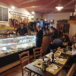 La Casetta Del Cantiniere Bed and breakfast 3*