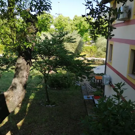 La Casetta Del Cantiniere 3* Castel di Lama