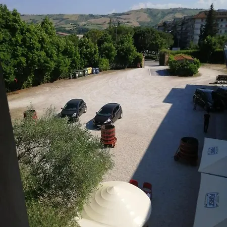 Bed & Breakfast La Casetta Del Cantiniere