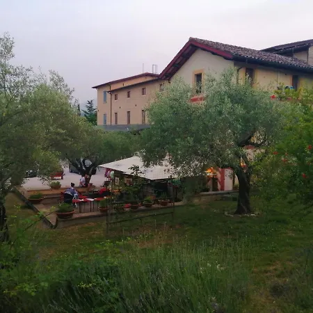 Bed & Breakfast La Casetta Del Cantiniere 3*