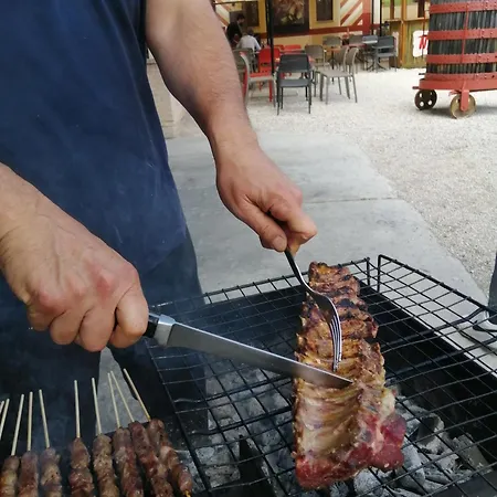 Bed & Breakfast La Casetta Del Cantiniere 3*